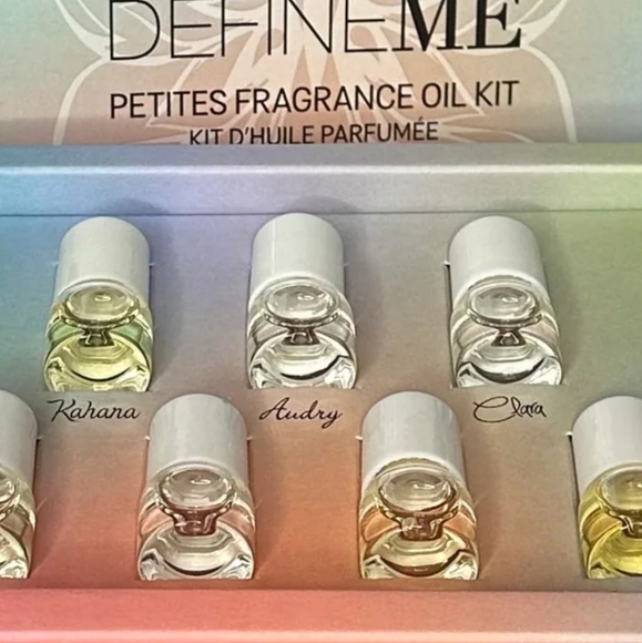 DefineMe Petite Perfume Kit - Picture 6 of 13